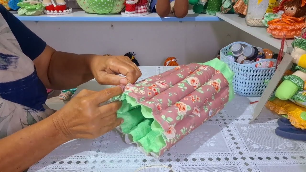 COMO FAZER lindo artesanato super criativo - peso de porta 2 utilidade com CDS.