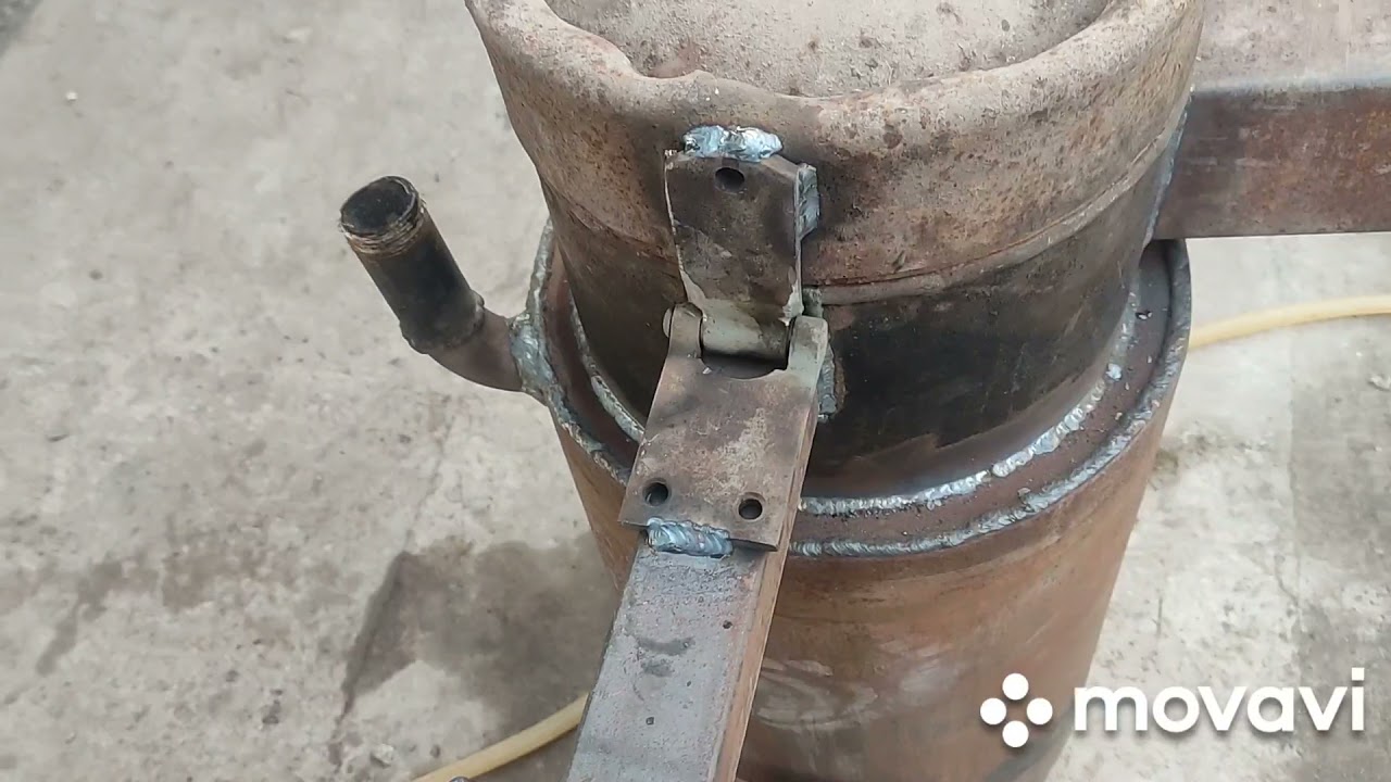 Печь с водяной рубашкой, которая работает на отработанном масле Печь с водяной рубашкой, которая работает на отработанном масле
