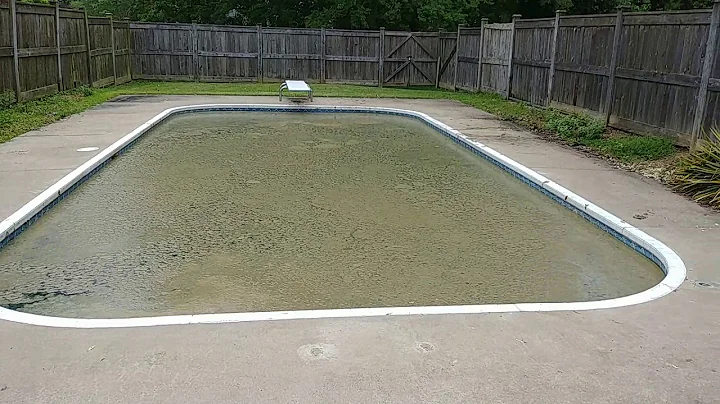 What Floc Does To Pool