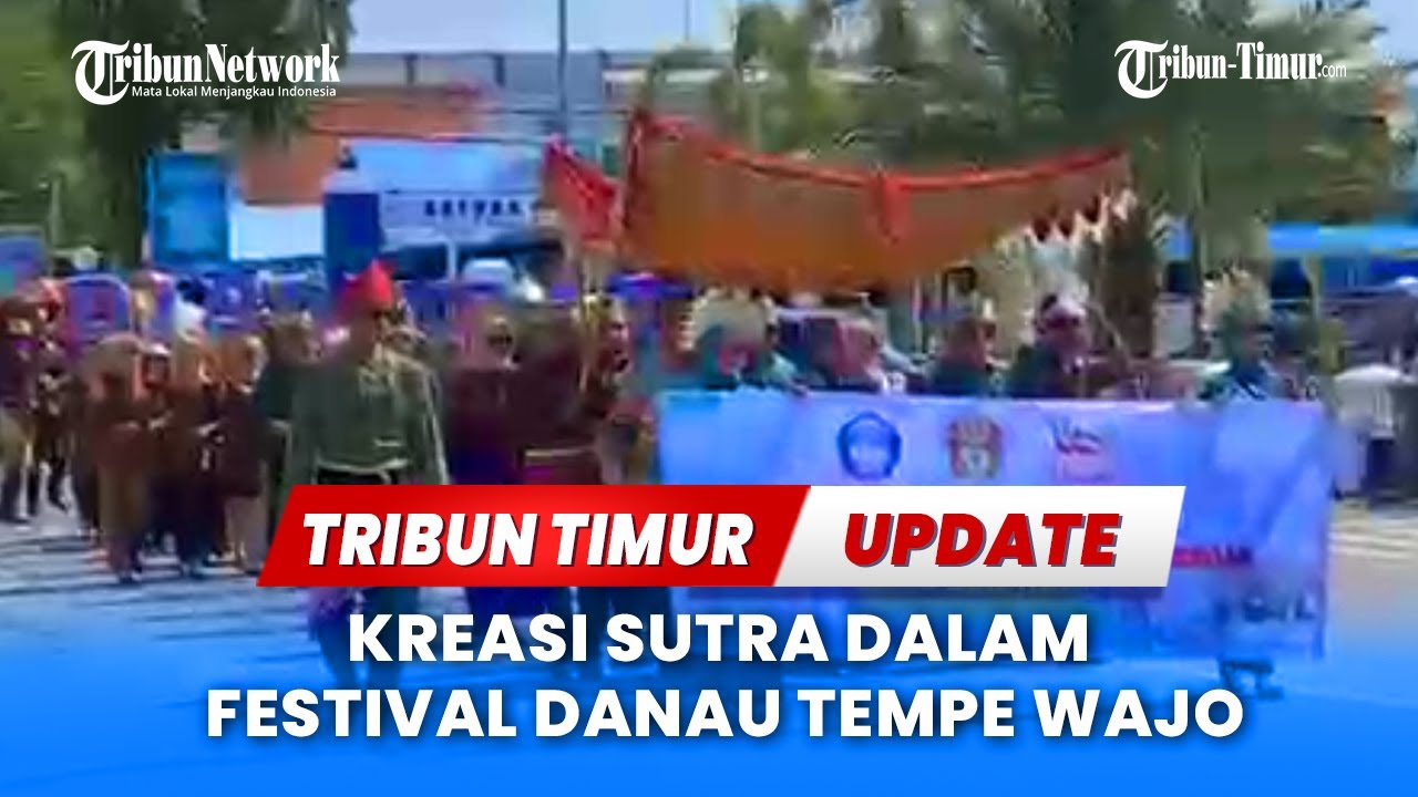 🔴 Tenun Sutra Sengkang Hiasi Fashion Karnaval FDT 2025 di Wajo