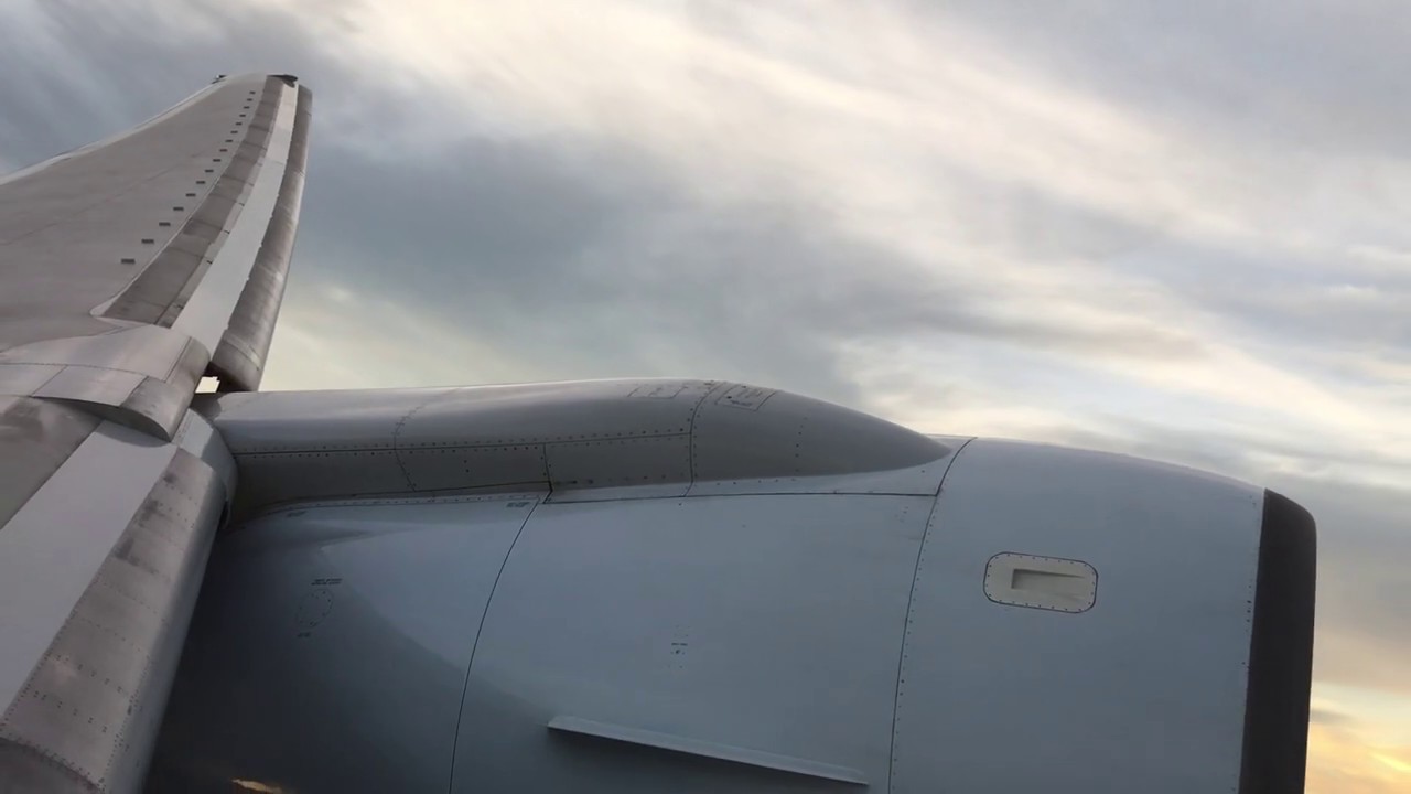 *OLDEST B777* | Cathay Pacific | B777-200 B-HNL | Take off Bangkok