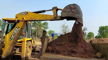 JCB 3DX Backhoe Fully Loading Pond Mud On Tractor Trolley For Making Fish Farming Pond | Jcb Dozer