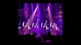 Alicia Keys, Gwen Stefani And Missy Elliot - Kiss