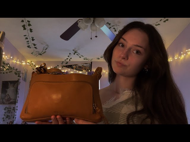 ASMR What's in my Purse? 👛