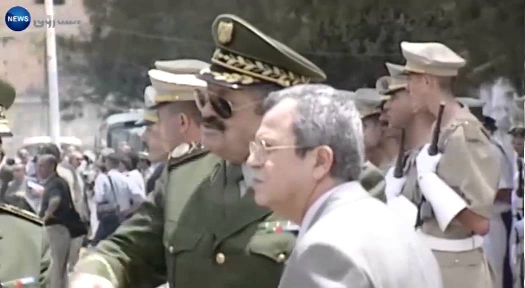 الفريق مدين يخرج عن صمته ويدافع عن زميله