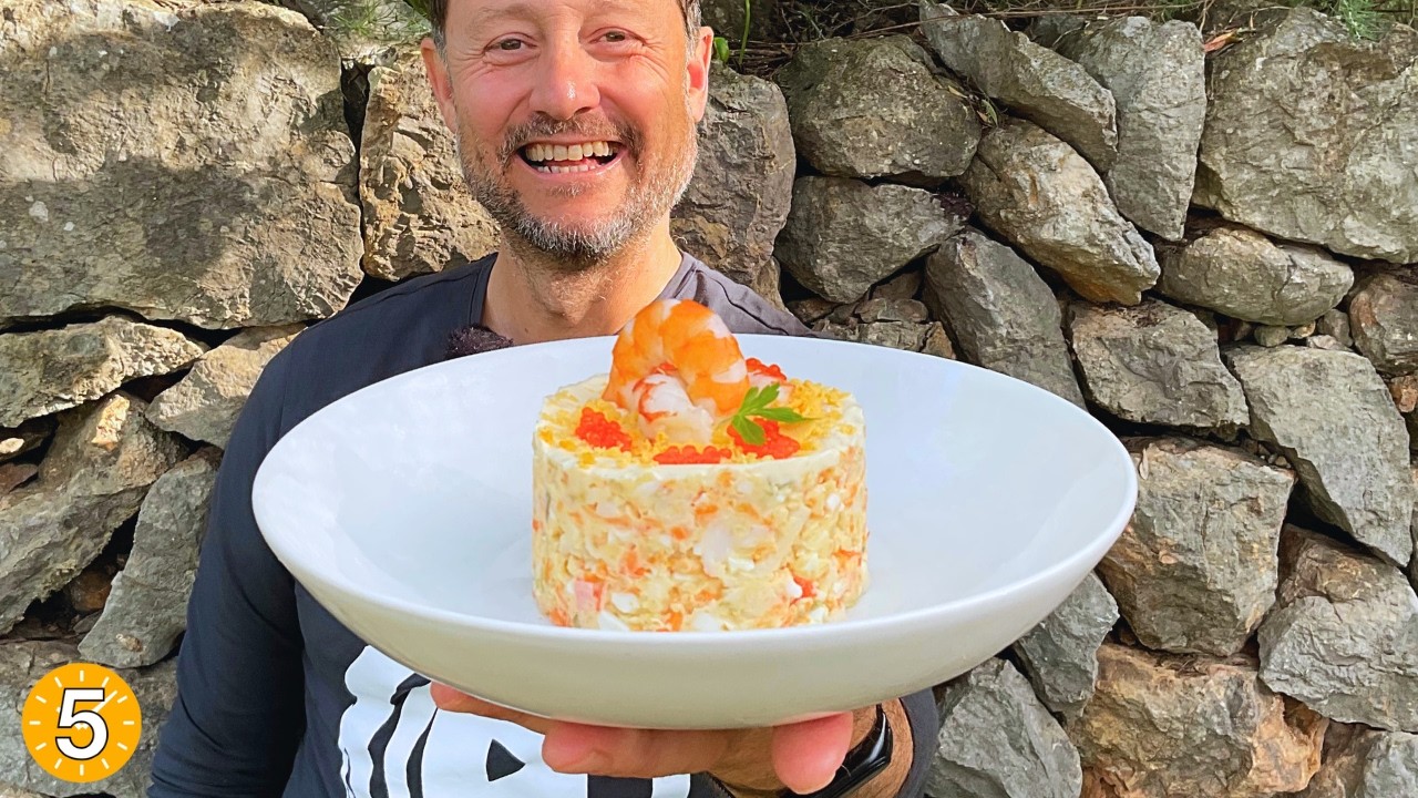 ENSALADILLA DE NAVIDAD con Marisco (prepárala con antelación) 😃 - Recetas de Guille en 5 Minutos
