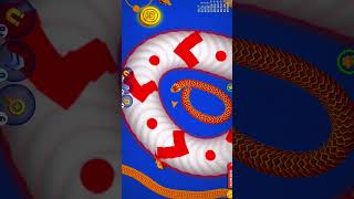 Wormszone Magic🐍 Game play #Short #snack #worms #youtubeshort #slitherio#wormatio#games. screenshot 2