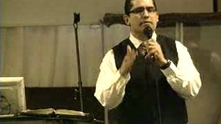 Sermon:La Vestidura de Humildad y Alabanza / February 5, 201