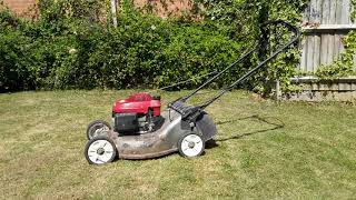 Honda Izy mower with GCV135 petrol engine fitted with autochoke