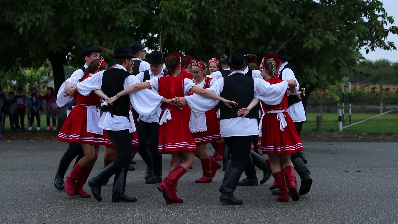 Végig nótáztuk Mezőfényt