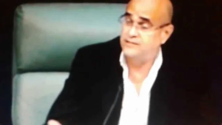 Miami Beach commissioner Ed Tobin questions Mayor'...