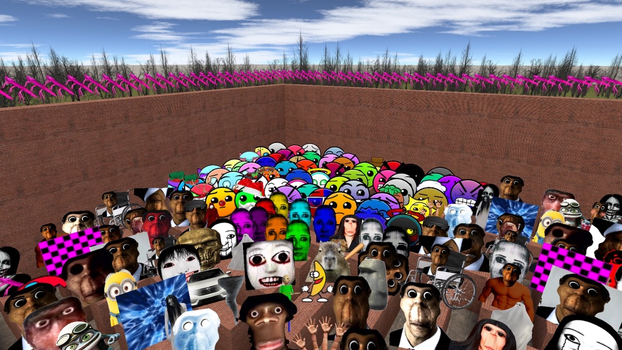 UNLIMITED COCKROACH FIRE IN THE HOLE AND COLORFUL SELENE DELGADO IN MAZE #GmoD #NeXtBotS