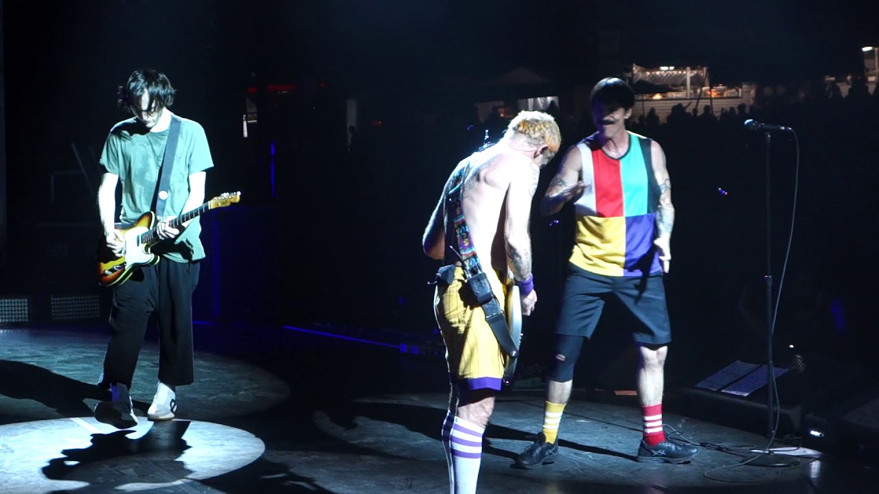 Red Hot Chili Peppers Parallel Universe (Geelong, 2019) YouTube