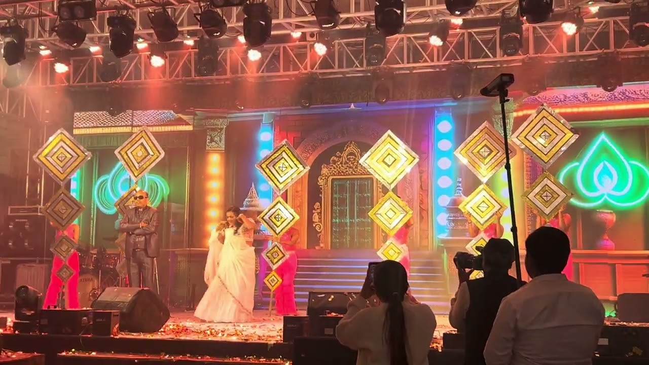 Aap ke aa jaane se | Angaaron  Dance performance at 25th anniversary.   
