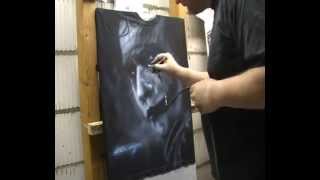 Atelier Meijer - airbrush of the Joker on a t-shirt