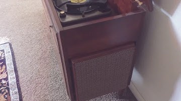 Silvertone Record Player