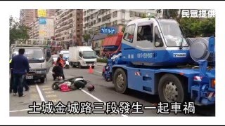違停車開門 害騎士1死1傷--蘋果日報20160128