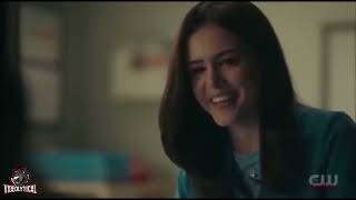 Legacies Season 4X08 Hope And Josie Talking At Hospital Hd