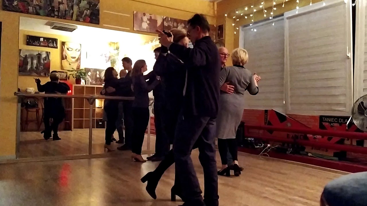 Lekcja tanga argentyńskiego w Tropical Dance Studios
