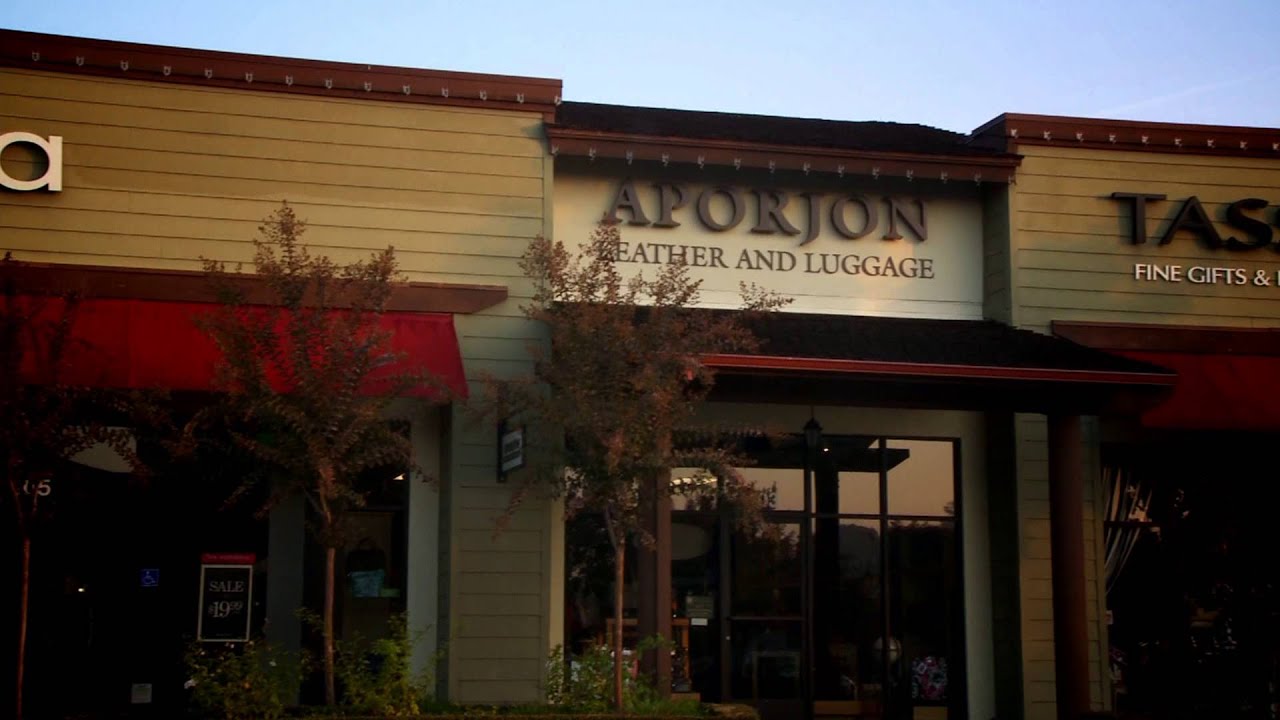 Fig Garden Village 2012 Holiday (Exclusive) YouTube