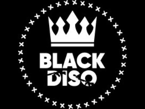 ღამეა სიჩუმე არაფერს შველის