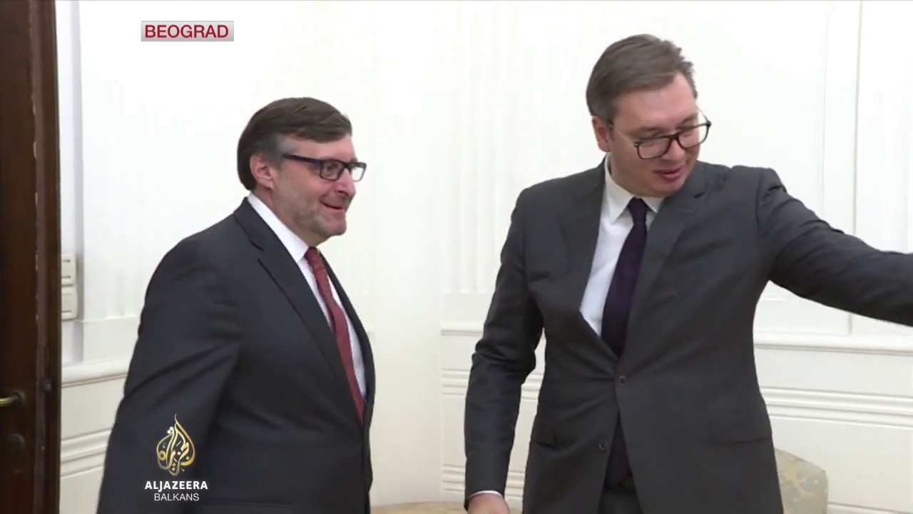 Glušac على الرسائل بعد الاجتماع بين بالمر وفوتشيتش