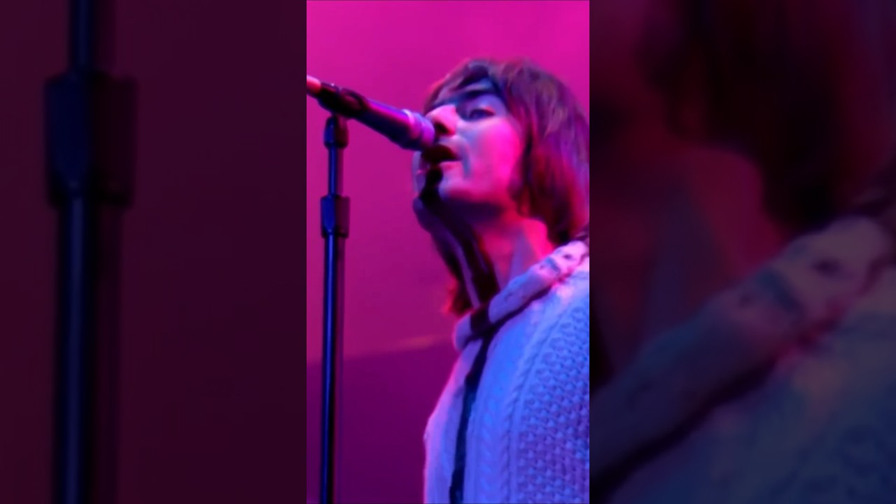 SLIDE AWAY KNEBWORTH 1996 #oasis #liamgallagher #shorts