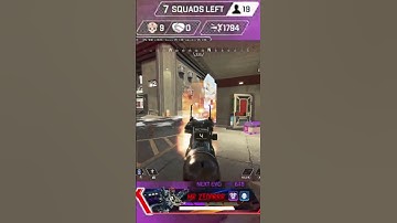 WOOOW I ALMOST THREW THE CLIP! #apexlegends #apex #gaming #shorts