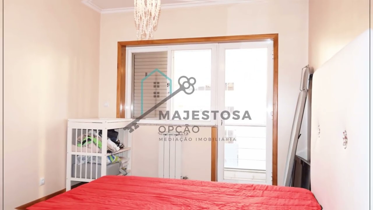 Apartamento T3 com Terraço Privado — Ferreiros, Braga