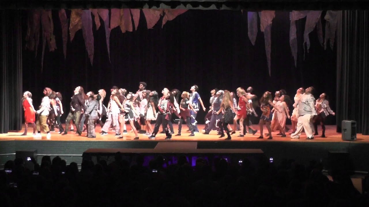 Thriller | Creeps 2015 by Moenike Sims