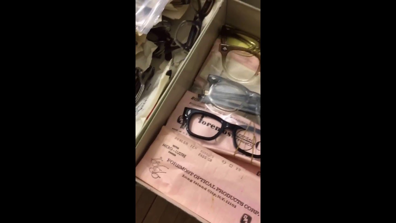 Retro Focus Eyewear/Optician's Vintage Store Inventory of Eyeglass Frames