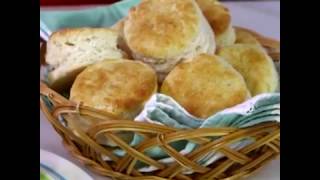 White Lily Light and Fluffy Biscuits