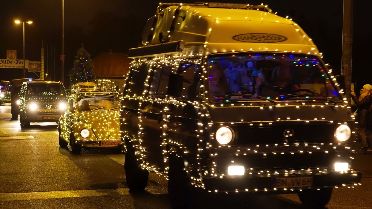 Twinkle Light Cruise: Bulli-Lichtermeer erleuchtet Hannover