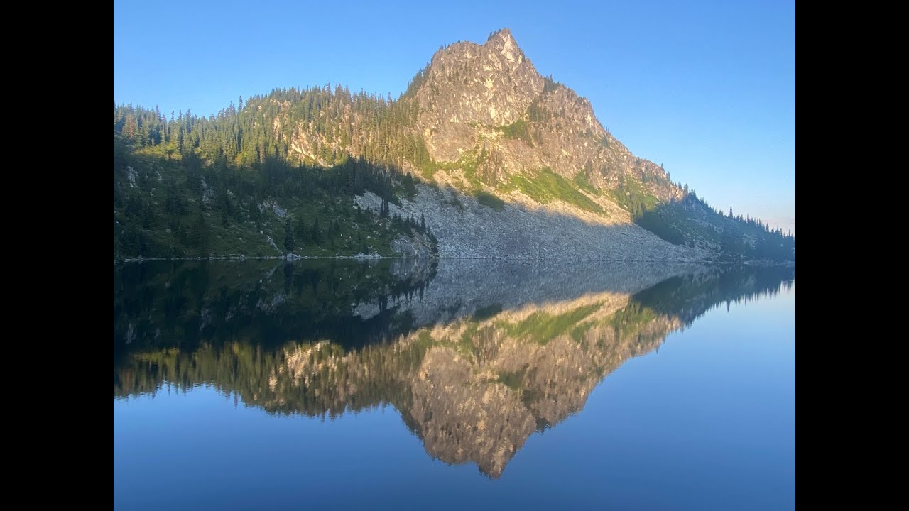 Lake Valhalla (PCT)