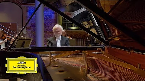 Krystian Zimerman – Beethoven: Piano Concerto No. 5 in E Flat Major, Op. 73: II. Adagio un poco moto