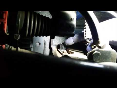 How to locate, test and replace the crankshaft position sensor (CKP) on a International Maxxforce DT