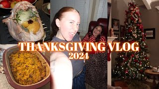 THANKSGIVING VLOG | Travel | Friends | Family | Wicked