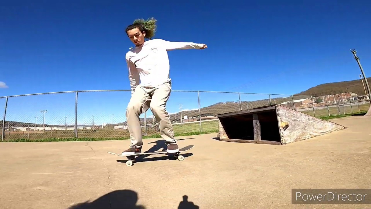 How to skate a kicker ramp. YouTube