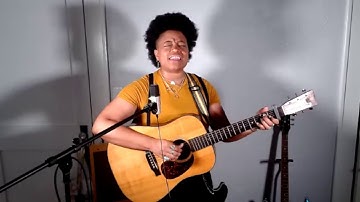 Amythyst Kiah performs "Wildebeest" 10/27/20