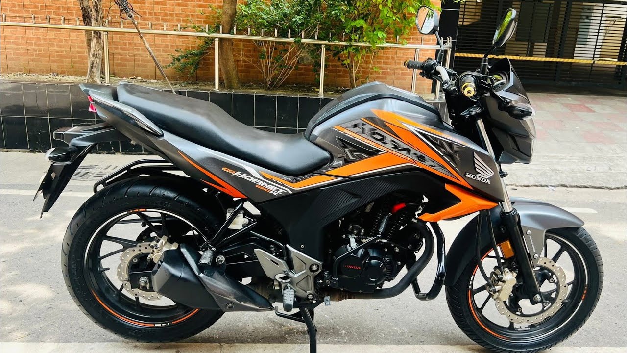 Honda Hornet 2022 Orange