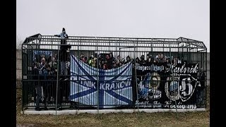 ИШКИБОЗНИ ПАНЖАРА ОРТИДА КУЯДИГАН ЖАМОА