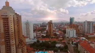 Miniatura de vídeo de "Ciudad de Santa Cruz - Bolivia 2017"