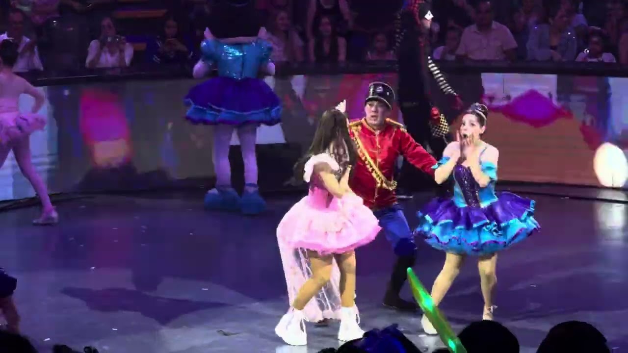 Coyeye - PRINCESITA ANA CELIA - MUÑEQUITAS ELIZABEH Domo Care