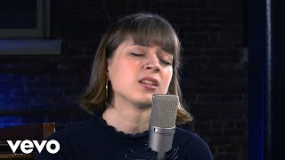 Lizzy McAlpine - City (Live)