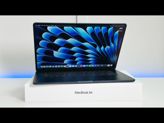 2023 MacBook Air 15-inch M2 Unboxing, Setup and First Look