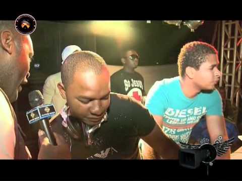 Carnaval Fora de poca na Ilha de Luanda - TV Maral [2]