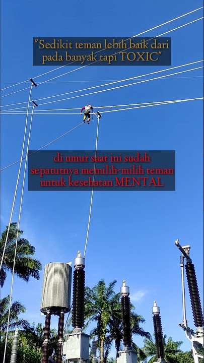 Tetap Safety di ketinggian  #shorts #teknik #tekniksipil #proyek #project #civilengineering #quotes