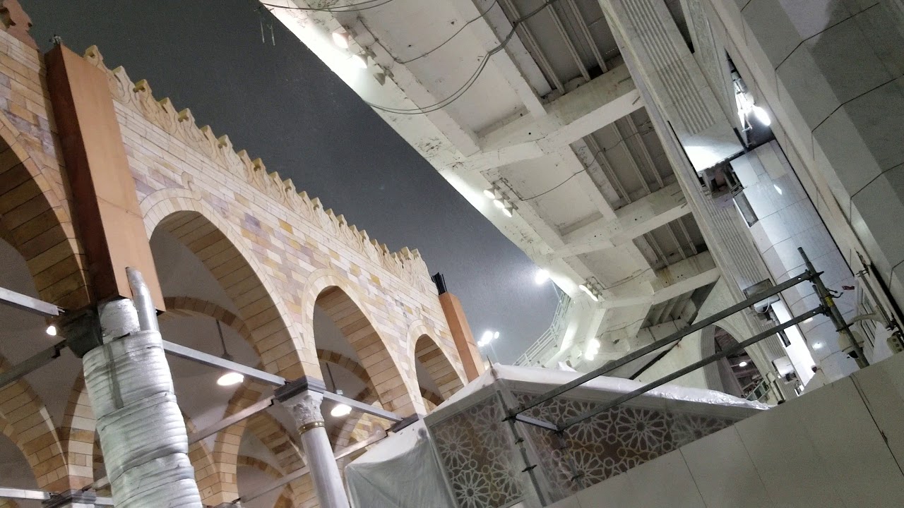 Kabe'de Sabah Ezanı ve Sağnak Yağmur 23.11.2018 4k