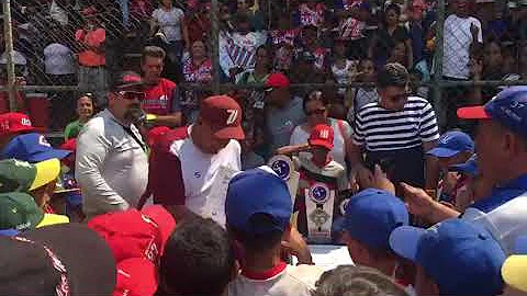 Aguiluchos Maximo Prez catcher
