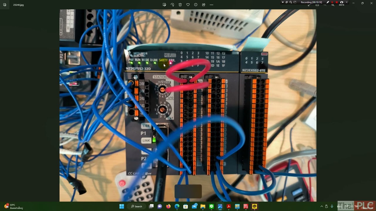 How to Config Safety Remote I/O NZ2GFSS2-32D Mitsubishi PLC - YouTube